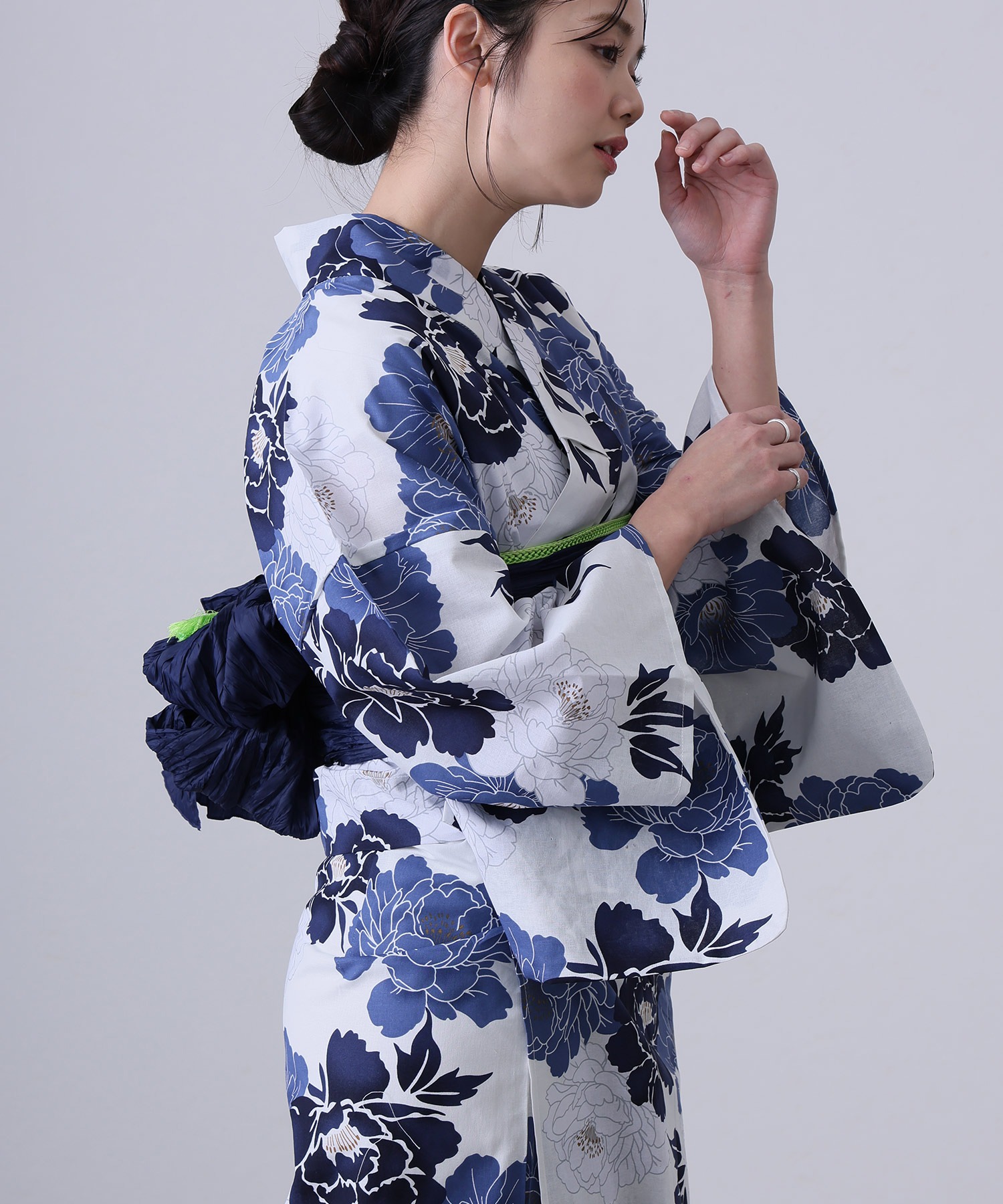 Ethnic Clothing & Online Fashion Store Khaadi Us - 伝統的な浴衣着物綿麻素材ガールズドレス夏2026エスニック婦人服漢服旗袍スタイル長袖