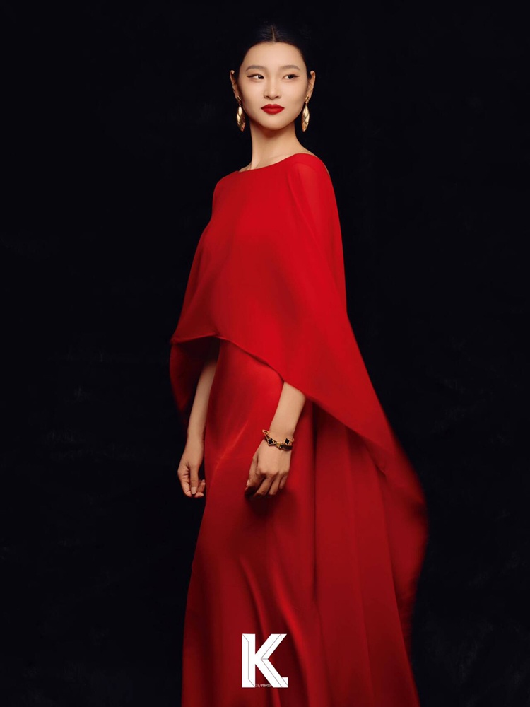2026年新作ファッション ハイエンド レッドエモーション  - Ethnic Clothing & Online Fashion Store Khaadi Us のレビューと価格